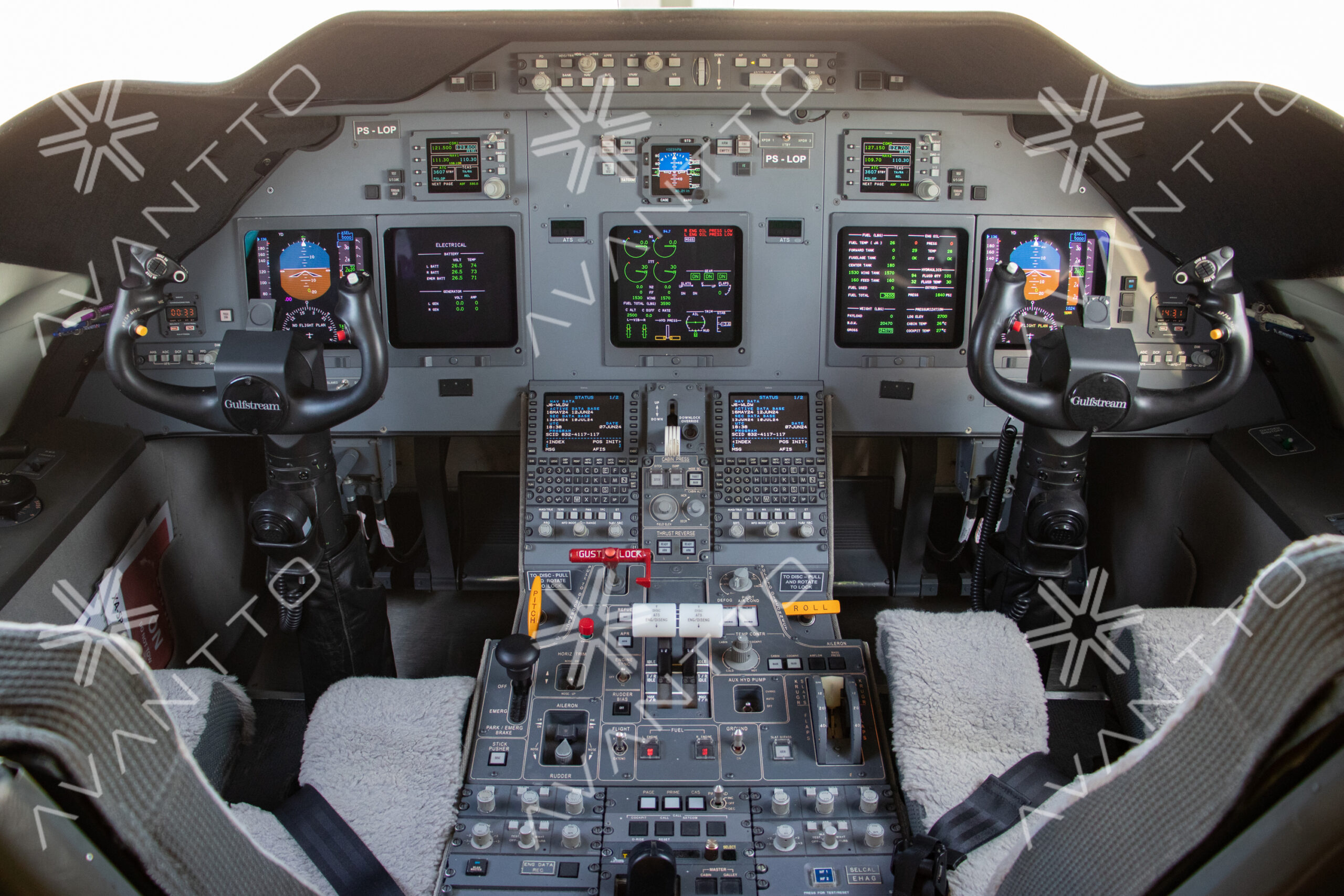 Gulfstream G200 fotografado para venda na Avantto