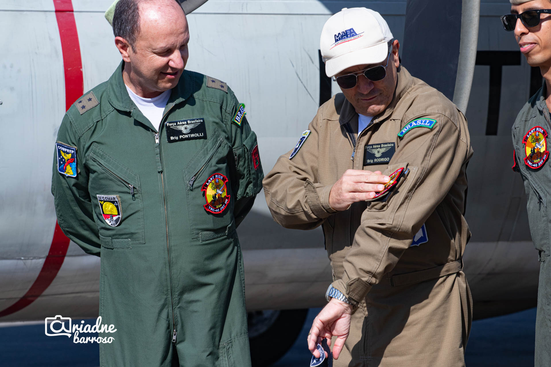 SÃO PAULO, SP, BRASIL - 22 de julho de 2026 - Major-Brigadeiro do Ar Reginaldo Pontirolli e Major-Brigadeiro do Ar Rodrigo Fernandes Santos durante a recepção do  do Grumman C-2A Greyhound, ex-US NAVY,  no PAMASP.